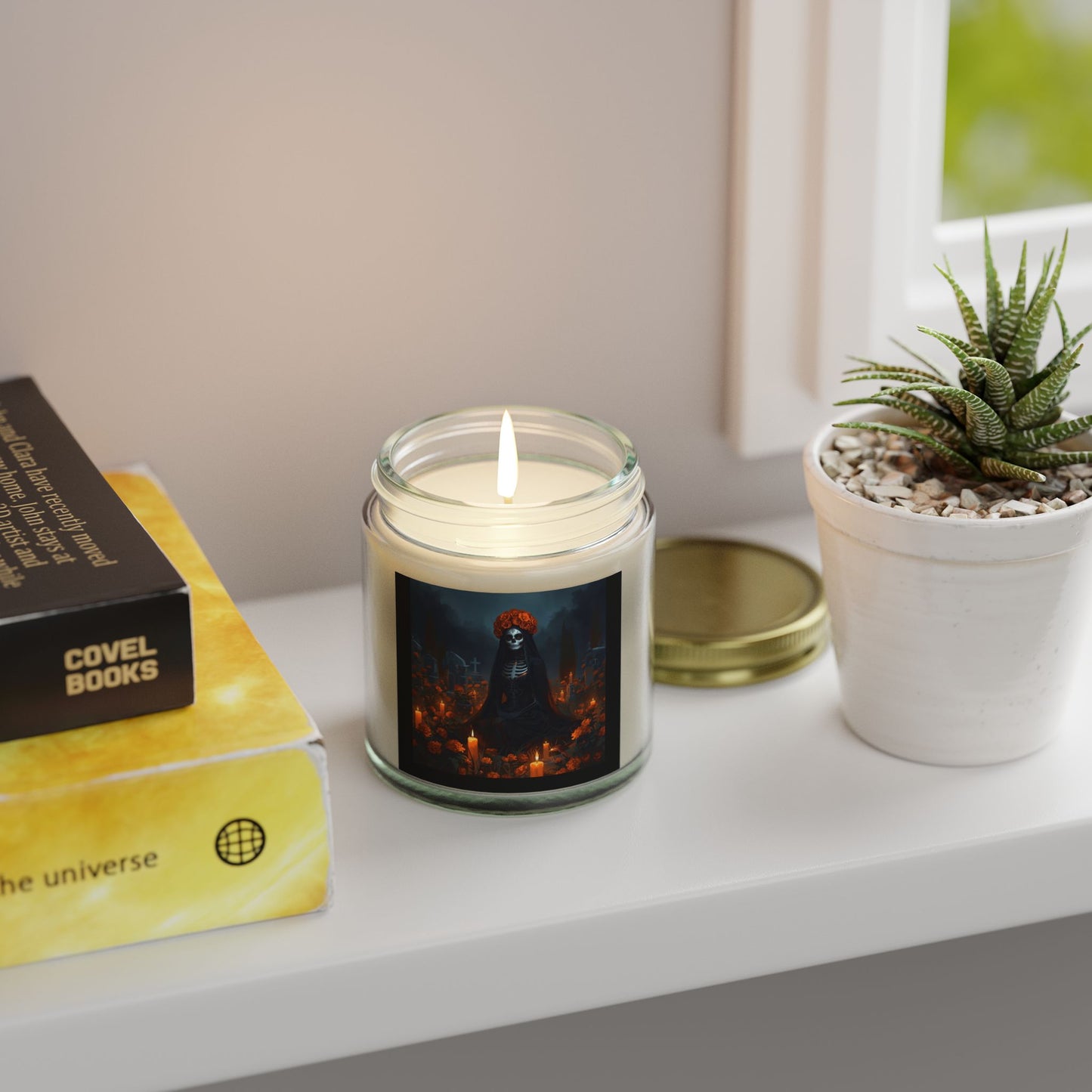 Sobre Todo - Mystical Skull Scented Candle | Coconut Apricot Wax | Halloween Decor, Aromatherapy Gift, Home Fragrance, Goth Style, Gothic