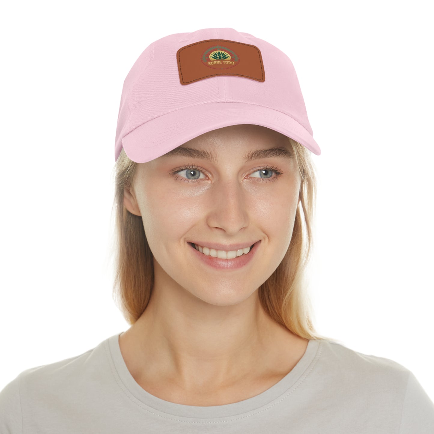 Sobre Todo - Dad Hat With Grey Leather Patch