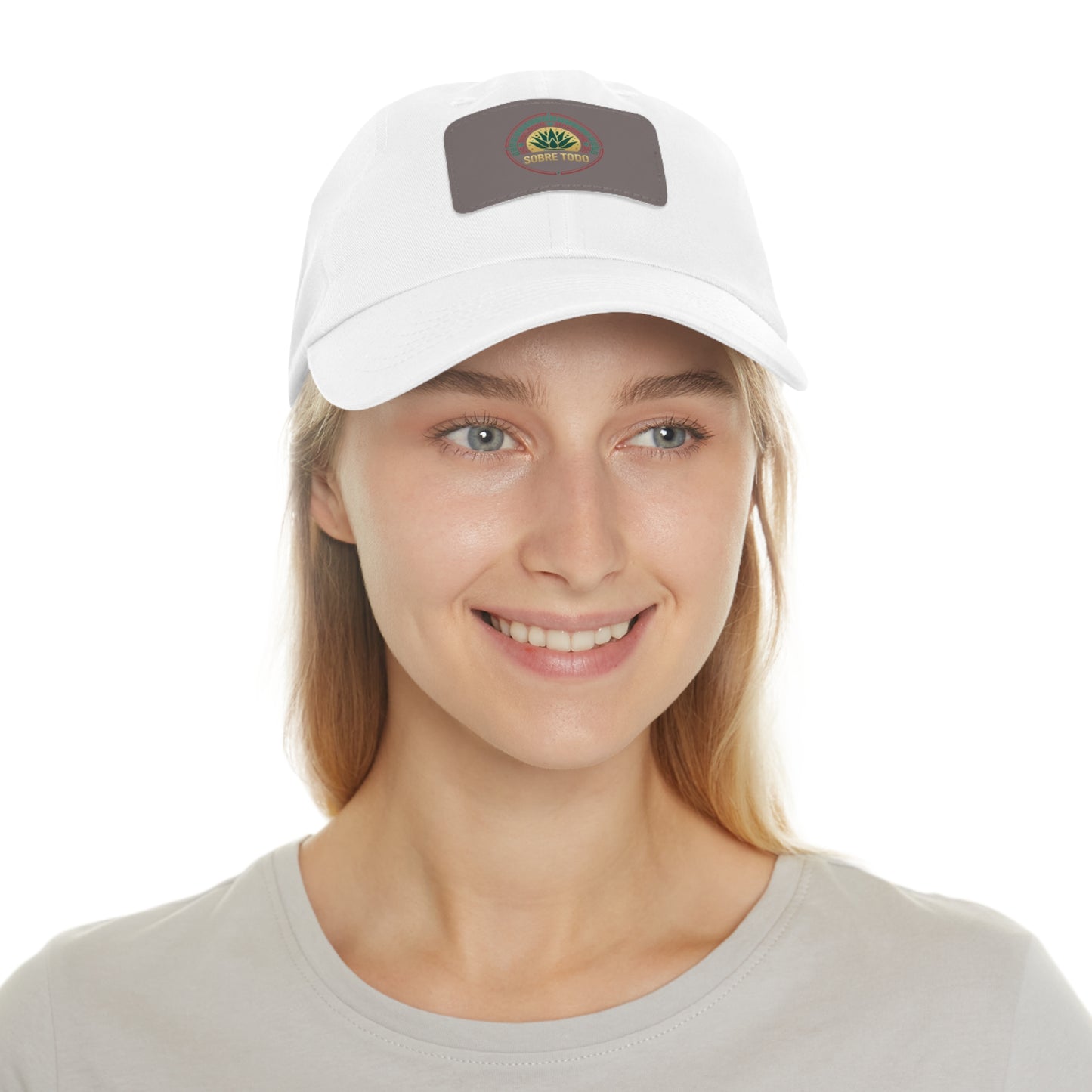 Sobre Todo - Dad Hat With Grey Leather Patch