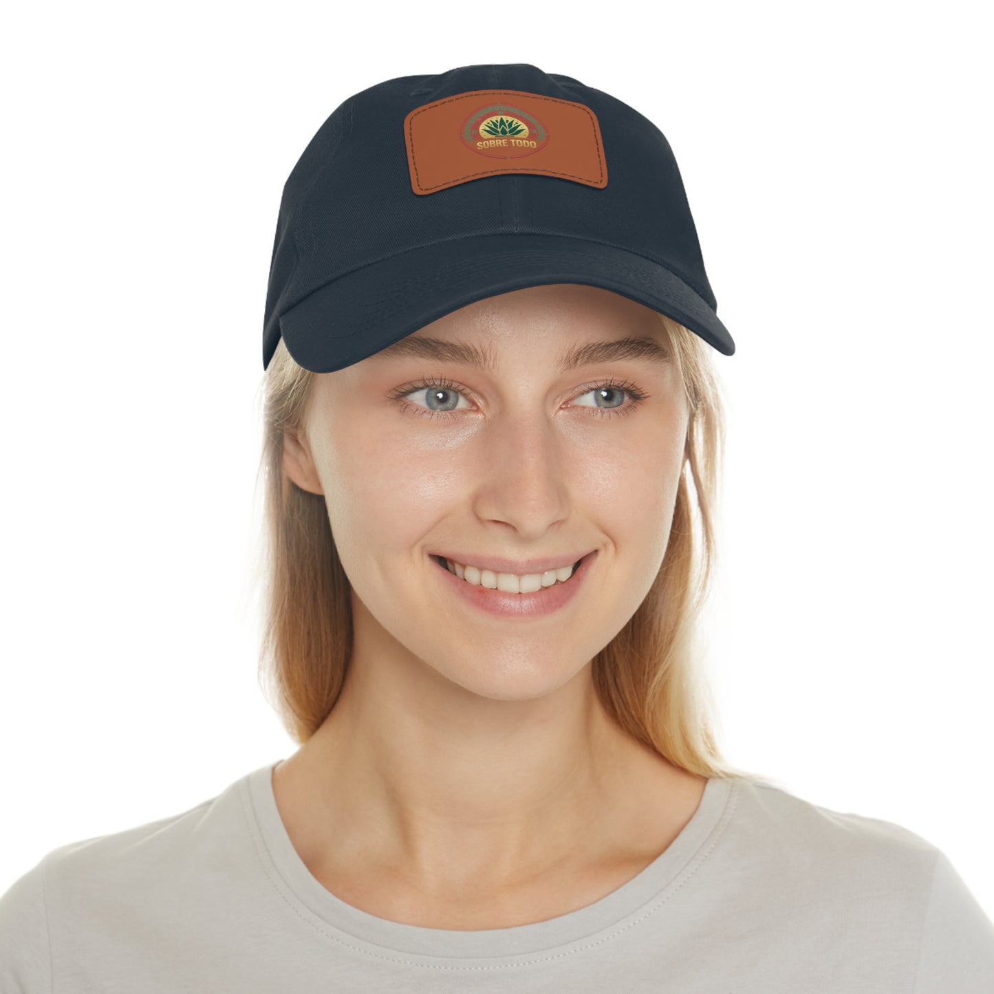 Sobre Todo - Dad Hat With Grey Leather Patch