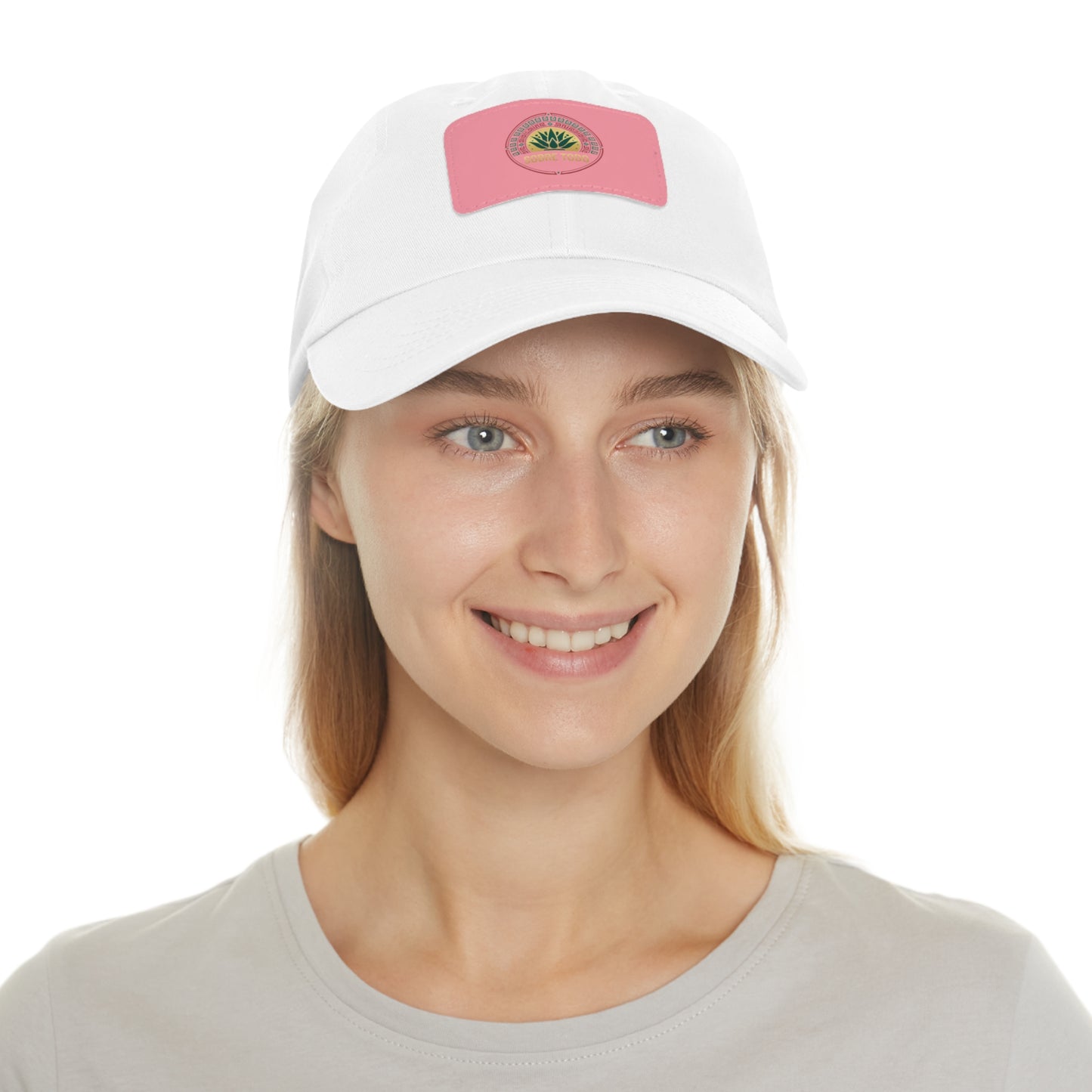 Sobre Todo - Dad Hat With Grey Leather Patch