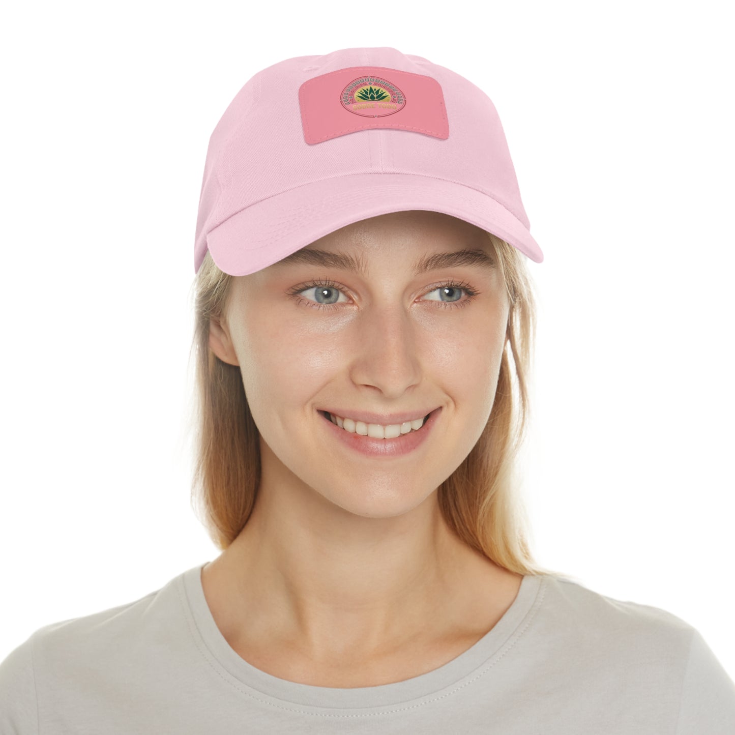 Sobre Todo - Dad Hat With Grey Leather Patch