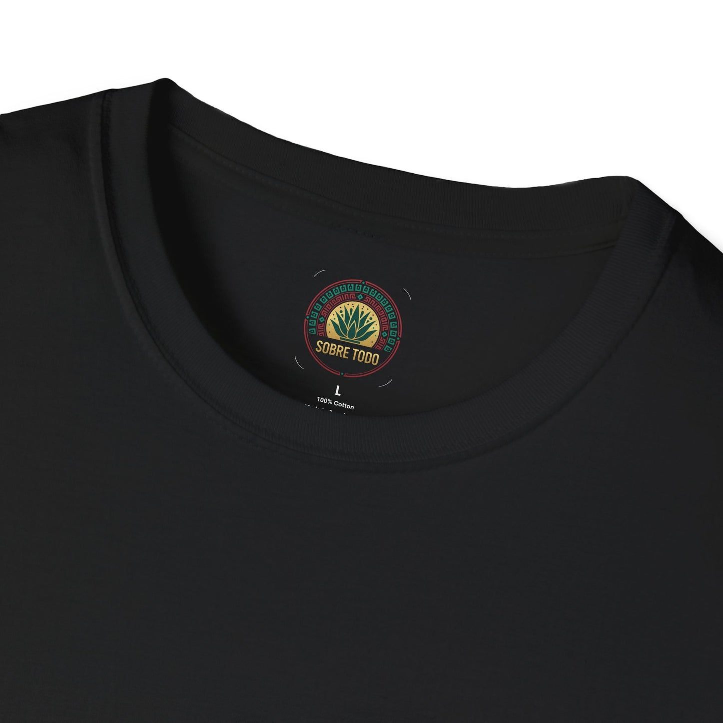 Sobre Todo - Skull Rose T-Shirt | Unisex Tee, Casual Wear, Halloween Gift, Unisex Apparel, Graphic Tee, Everyday Comfort