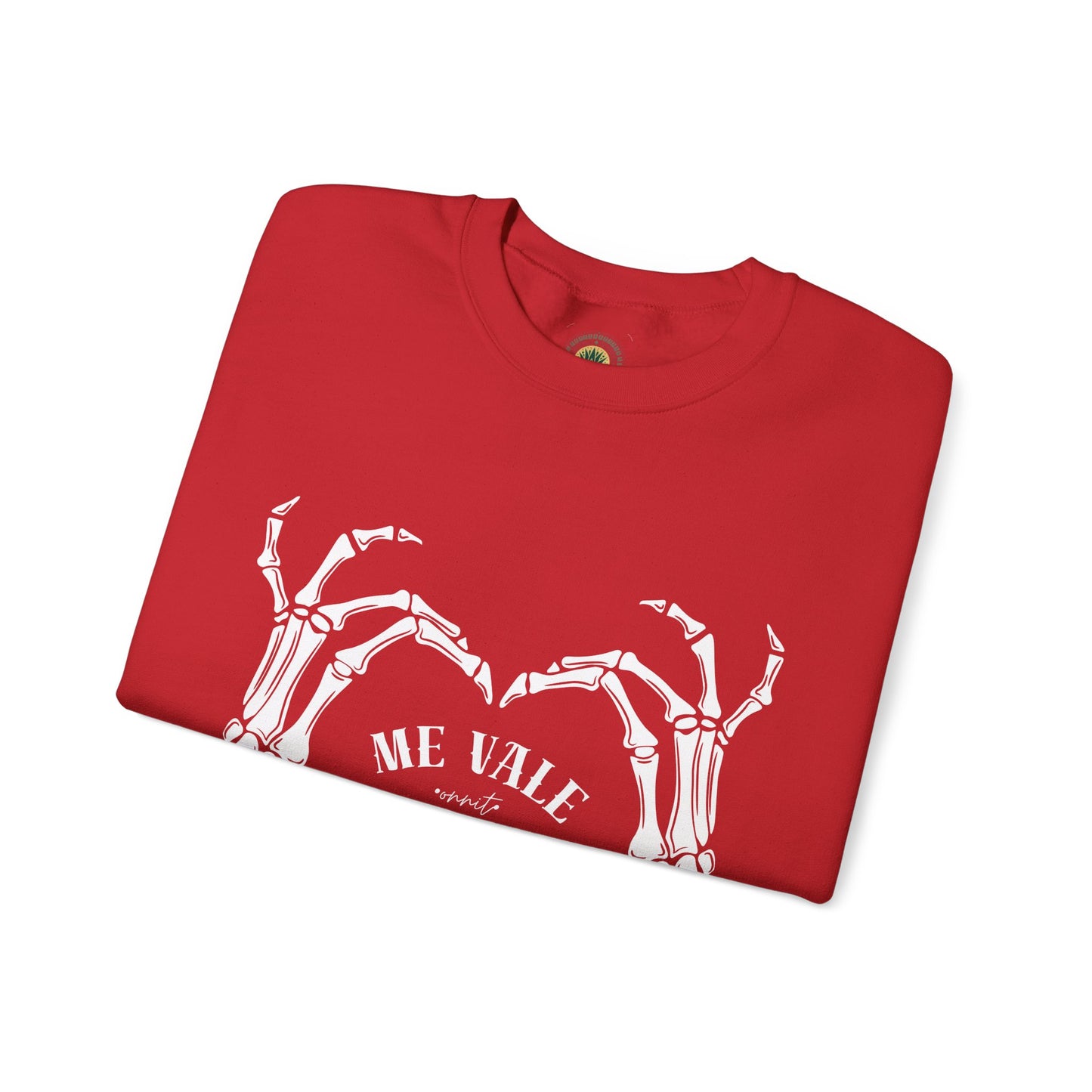 Sobre Todo - Me Vale Crewneck | Unisex Graphic Sweatshirt